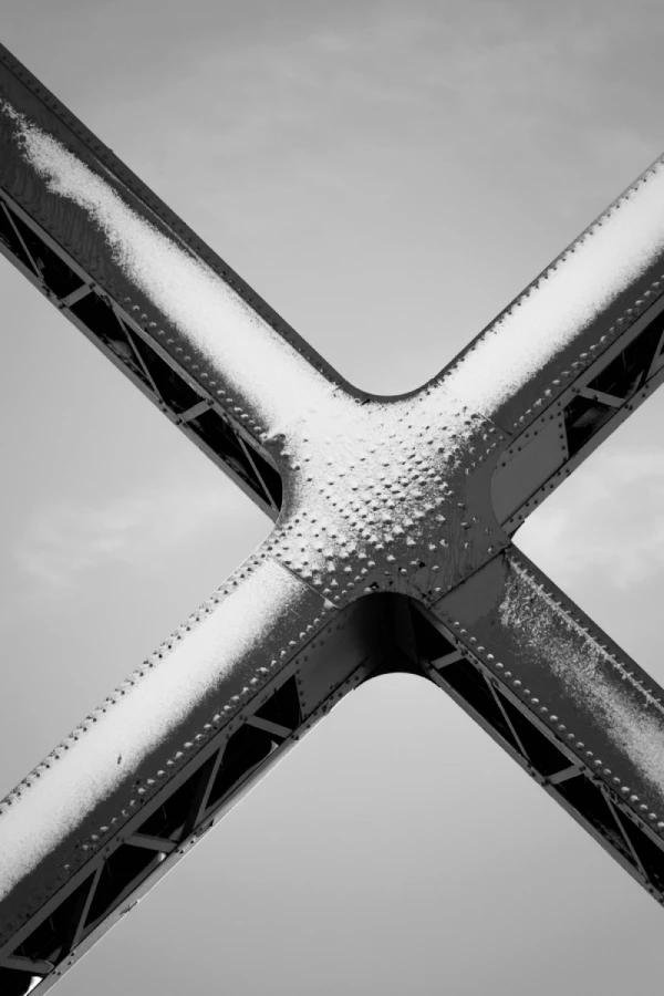 Steel beam welding cross section